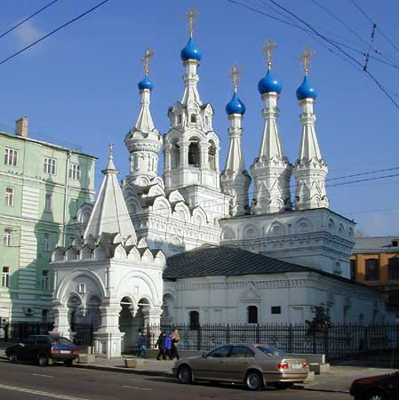     
Church of Birth of Virgin in Putinki