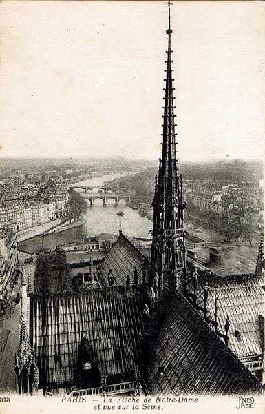 . .   -
Postal card. Paris. Fleche of Notre-Dame